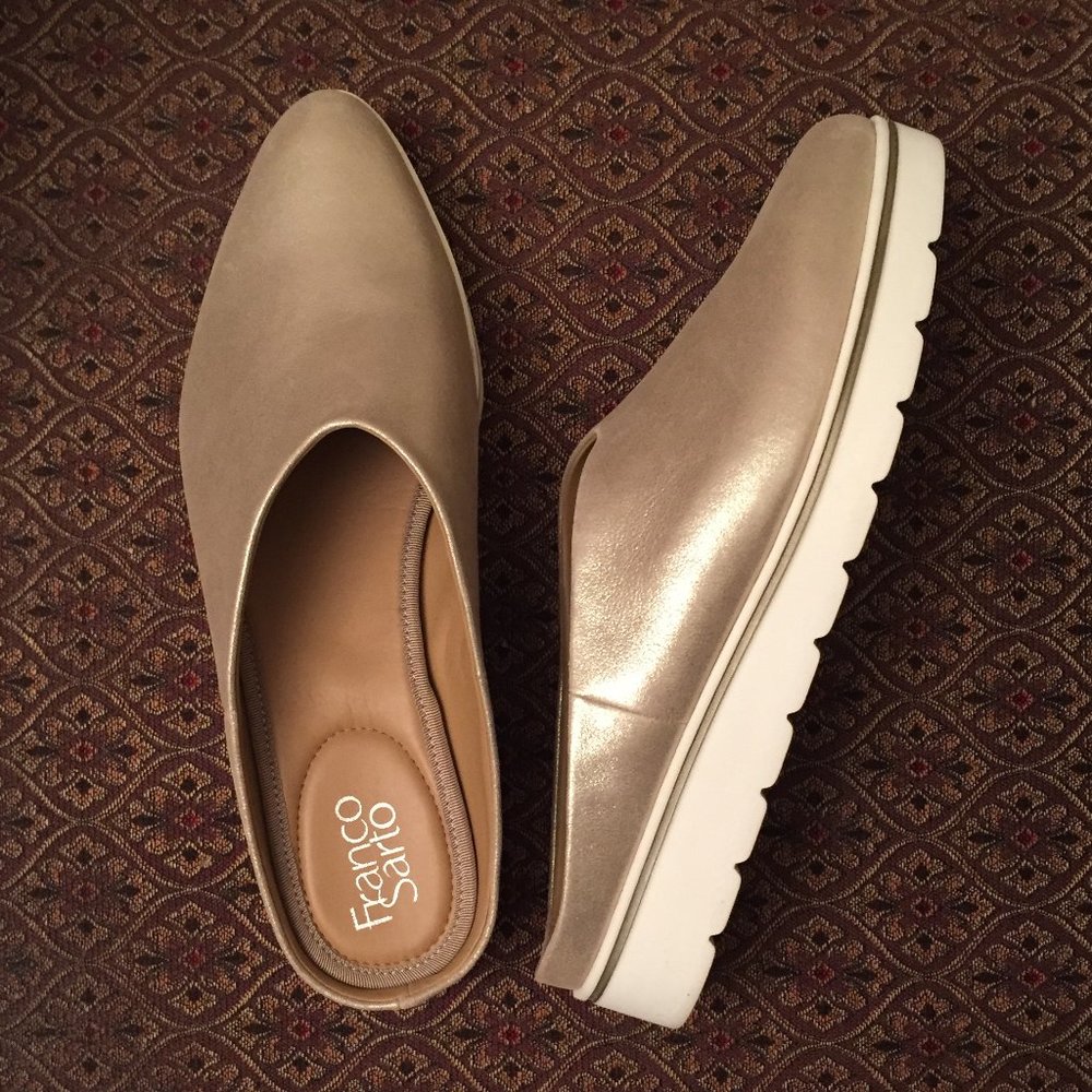 Women's' SNEAKER MULE SHOES - SLIP ON BACKLESS SLIPPER (Size 10M)